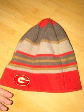 Vintage 90s UGA Red and Gray Striped Knit Beanie Hat with Embroidered 'G' Logo